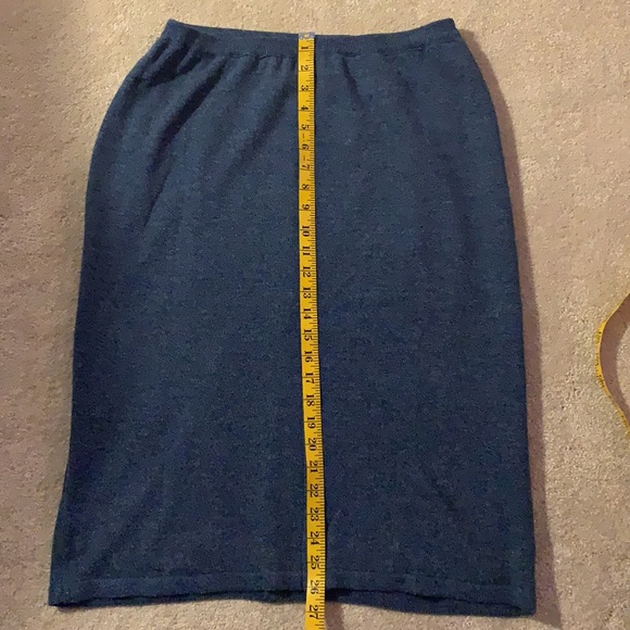 Lucia Knit Skirt - Picture 6 of 7